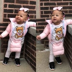 Meet your Posher, Antaniqua